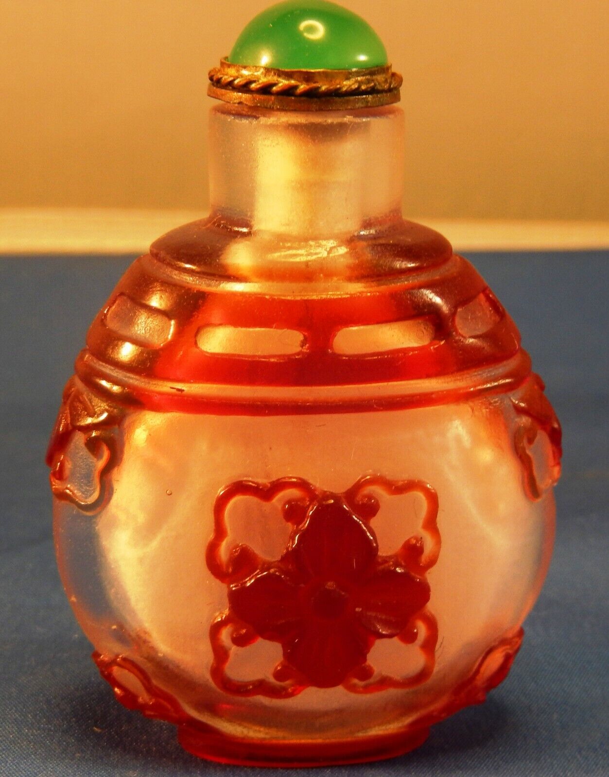 Rare Antique Chinese Peking Glass Hand Carved W/jade Top Snuff Bottle