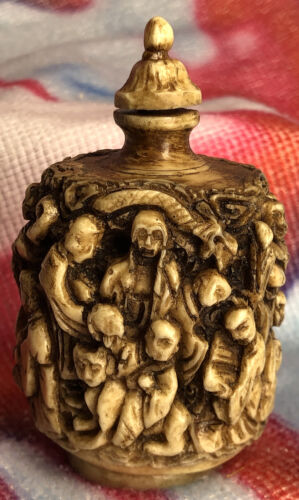 Fine Hand Deep Carved Ancient People & Tree Snuff Bottle,chinese Handicraft