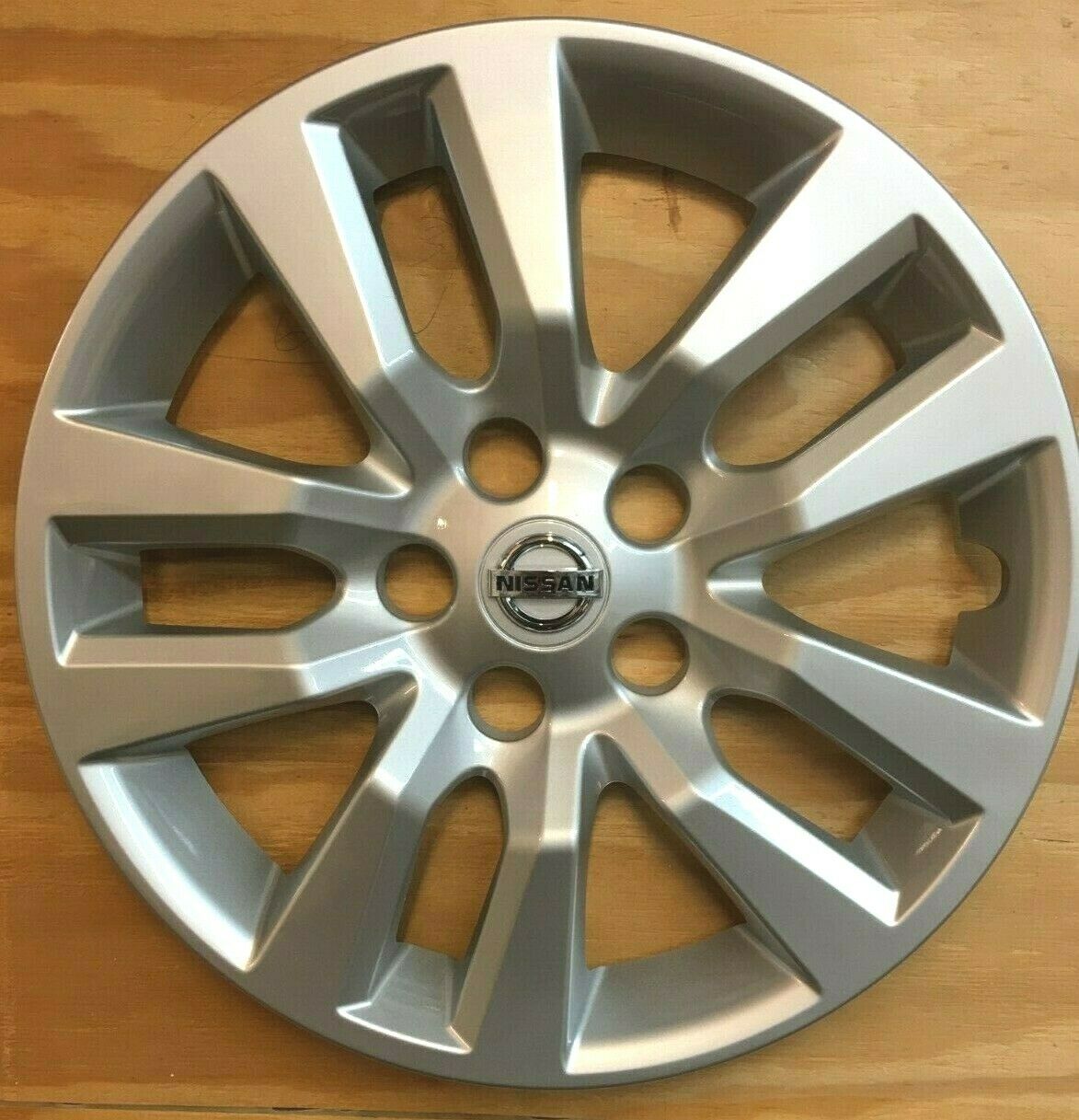 Wheelcover Hubcap  Fits 2007-2018 Nissan Altima 16'' 10 Spoke New  2007-2018