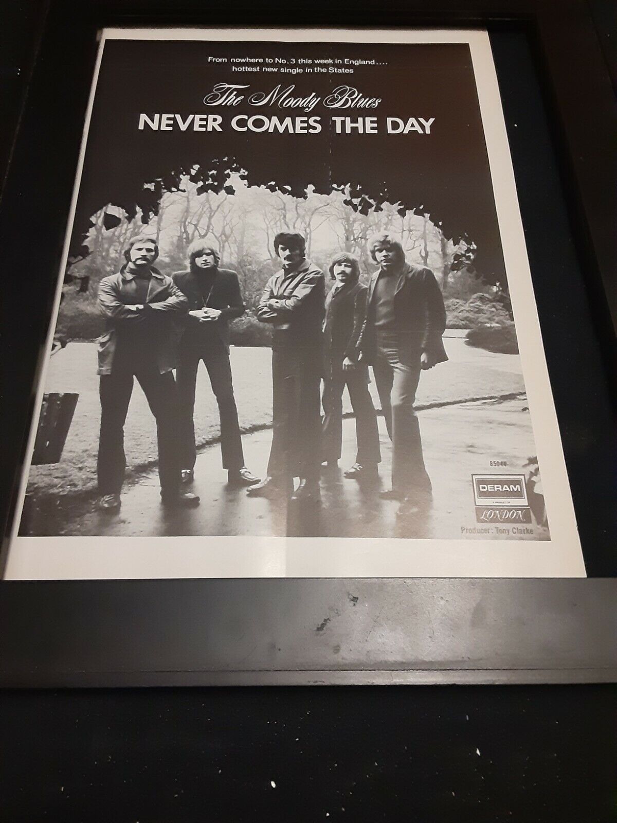 The Moody Blues Never Comes The Day Rare Original Promo Poster Ad Framed!